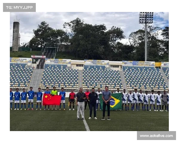 U15男子学校阳光组杜甫中学主场夺冠，队员称团队作战是关键