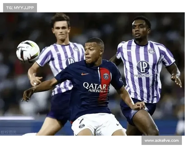 朗斯客战图卢兹，榜首之争一触即发