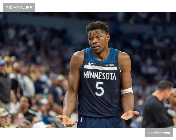 官方:安东尼·爱德华兹因累积跑动负荷过大,将轮休一场